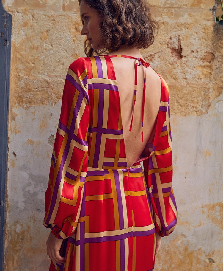 Momoni - Auguste Dress in Printed Stretch Satin Red/Purple