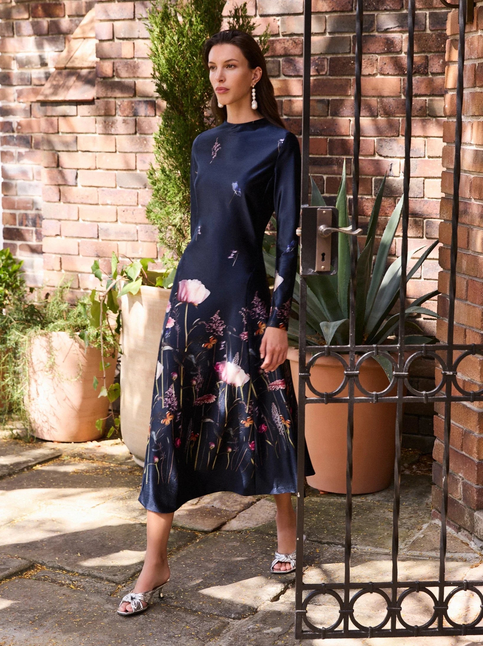 Moss & Spy - Ariana A-Line Navy Floral