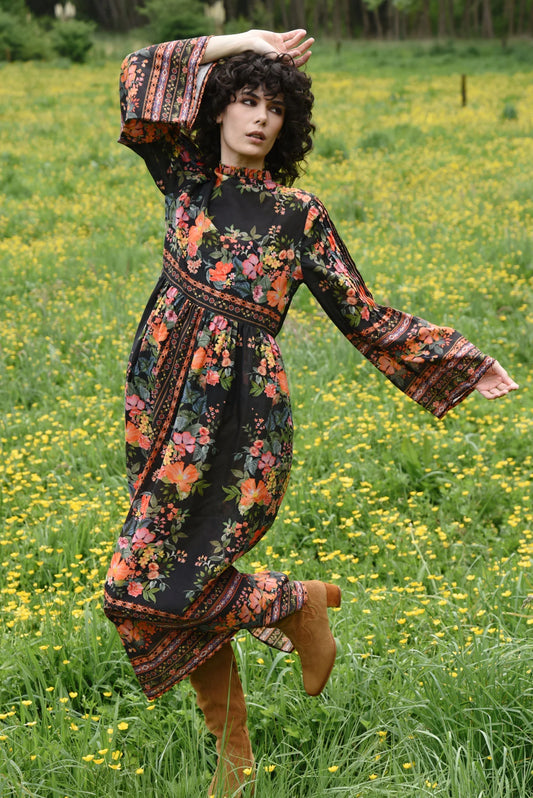 Curate - GLAMOUR TO GO Dress