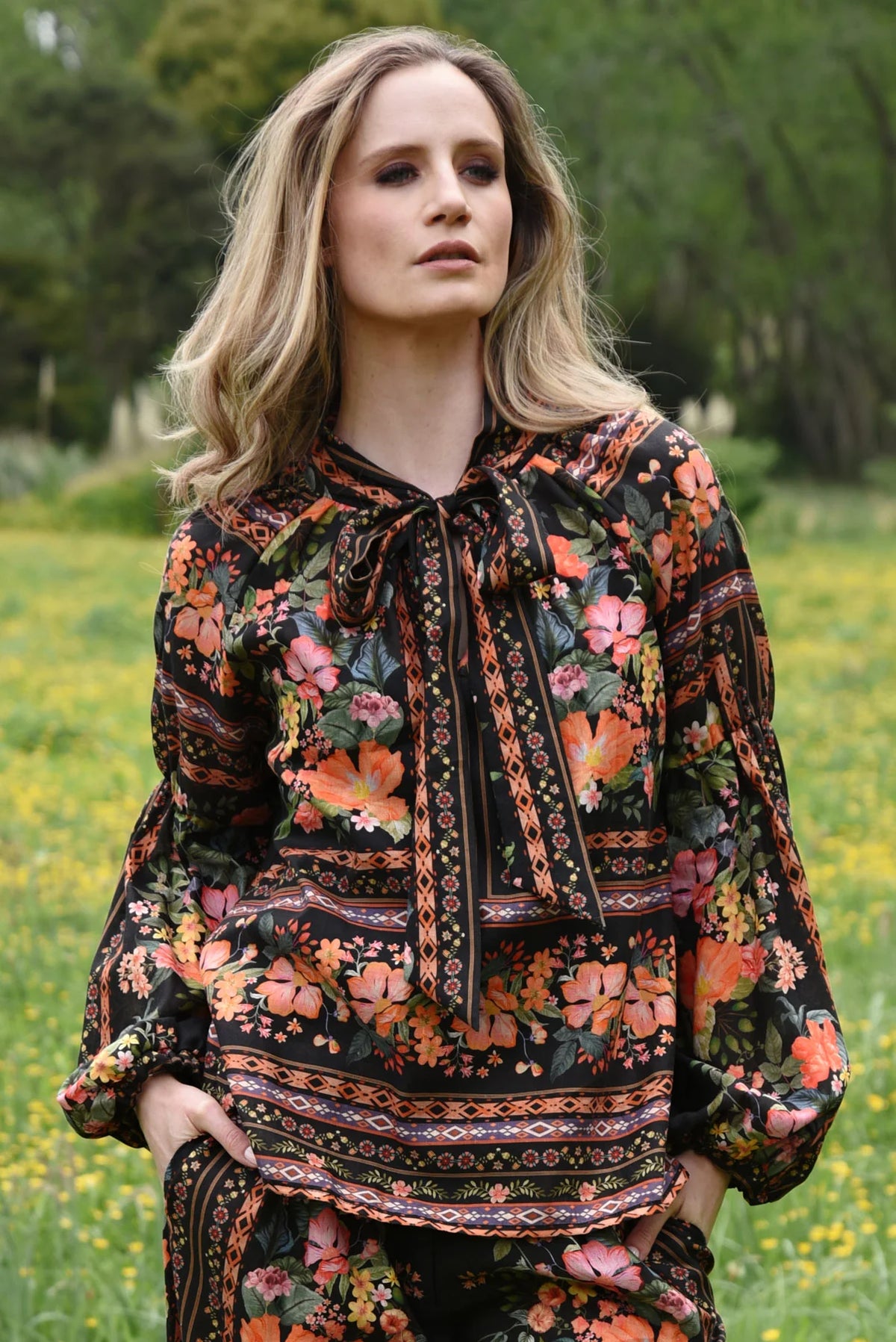 Curate - KEEP YOUR COOL Blouse