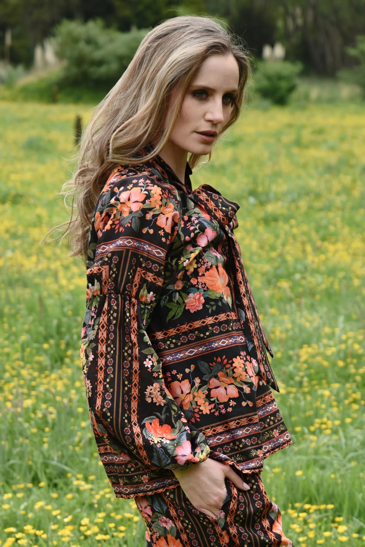 Curate - KEEP YOUR COOL Blouse