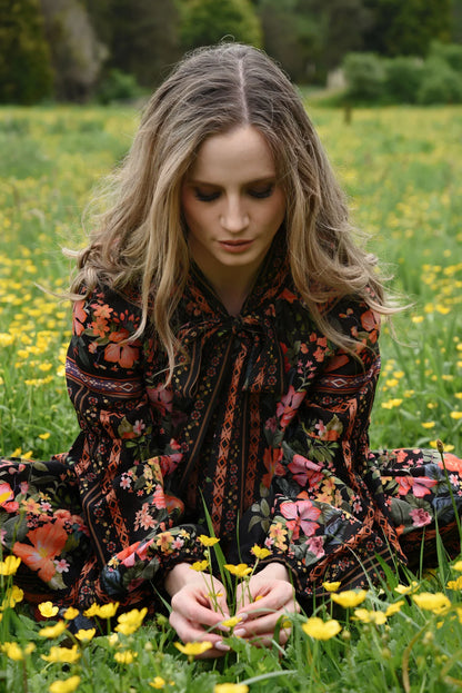 Curate - KEEP YOUR COOL Blouse
