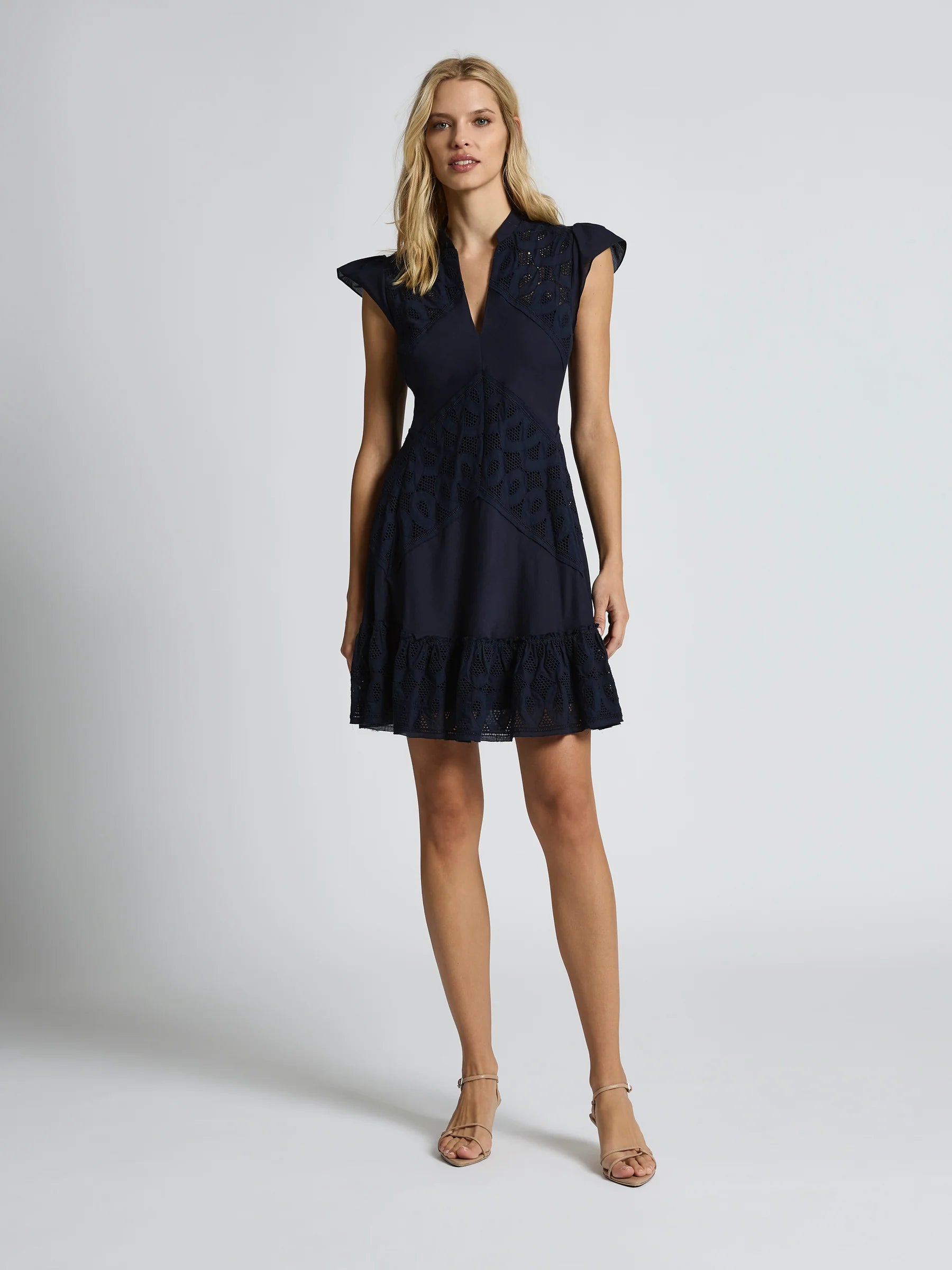 Moss & Spy = Rio Dress Navy