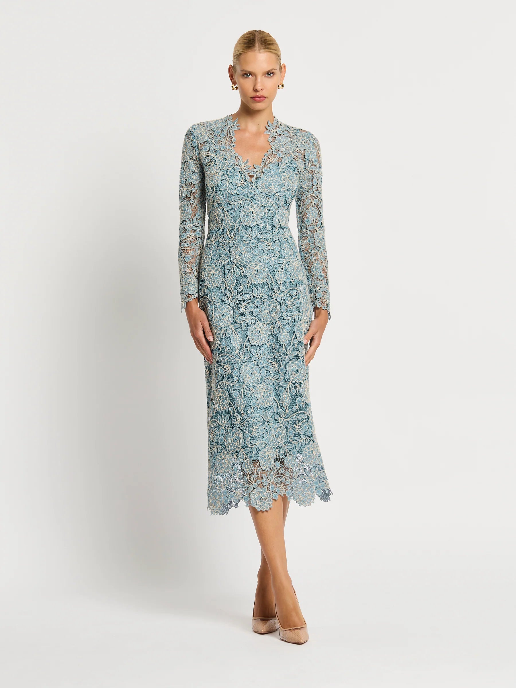 Moss & Spy - Tiffany V-Neck