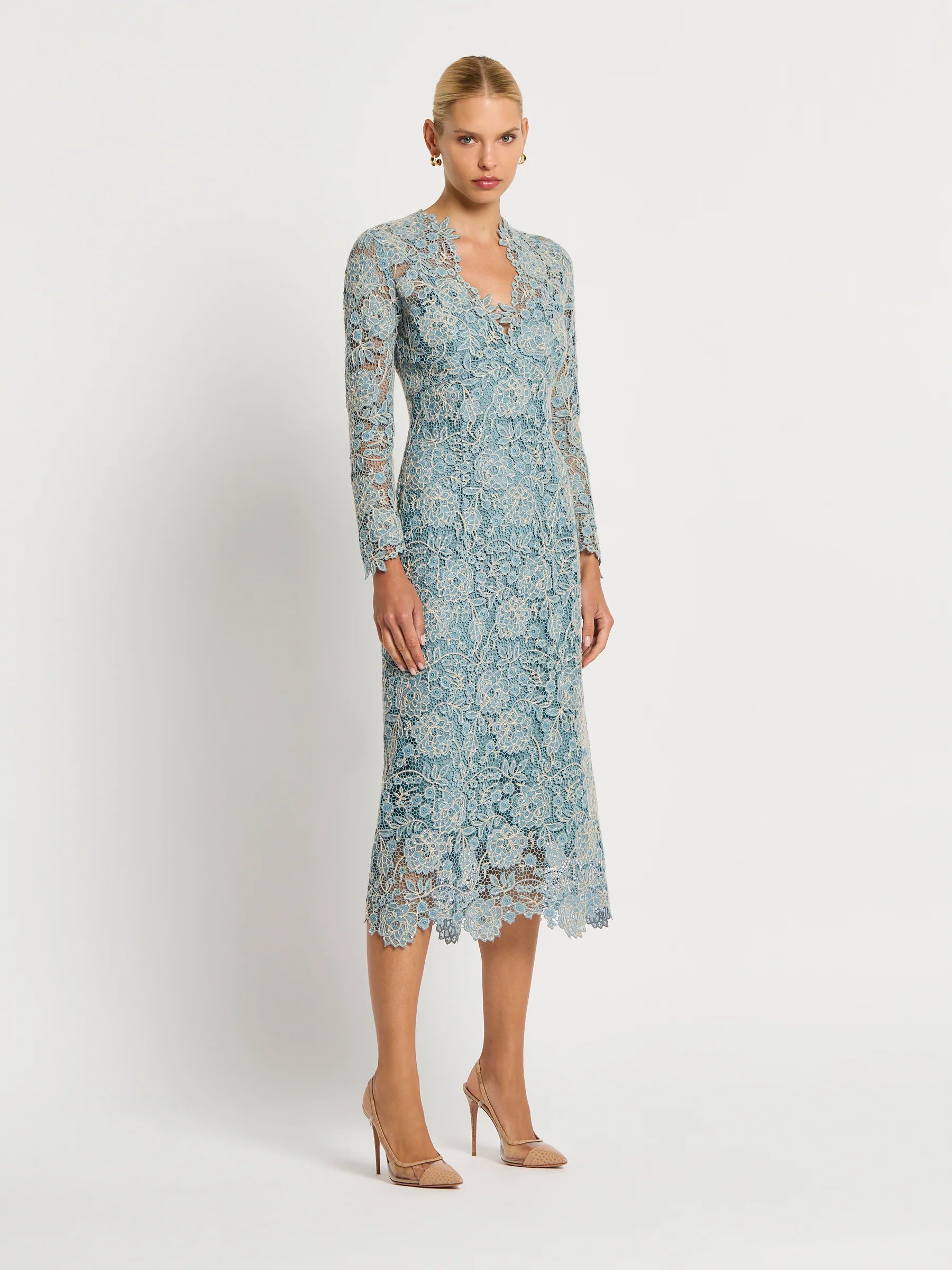Moss & Spy - Tiffany V-Neck