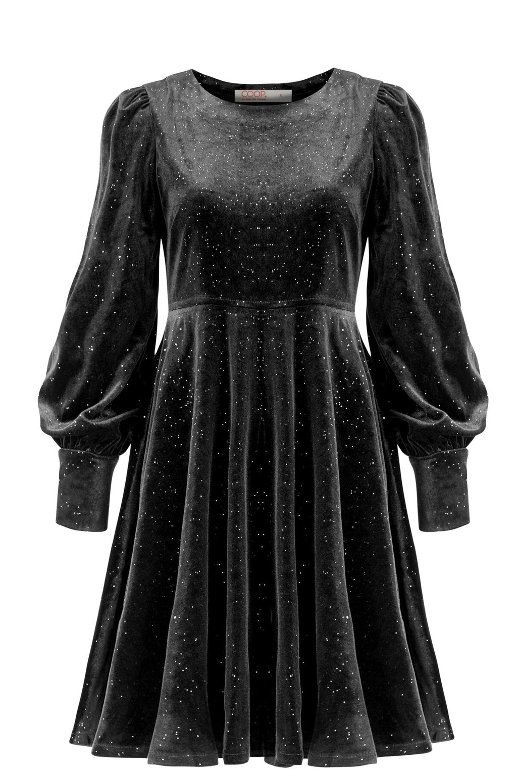 Coop - Wherefore Heart Thou Dress