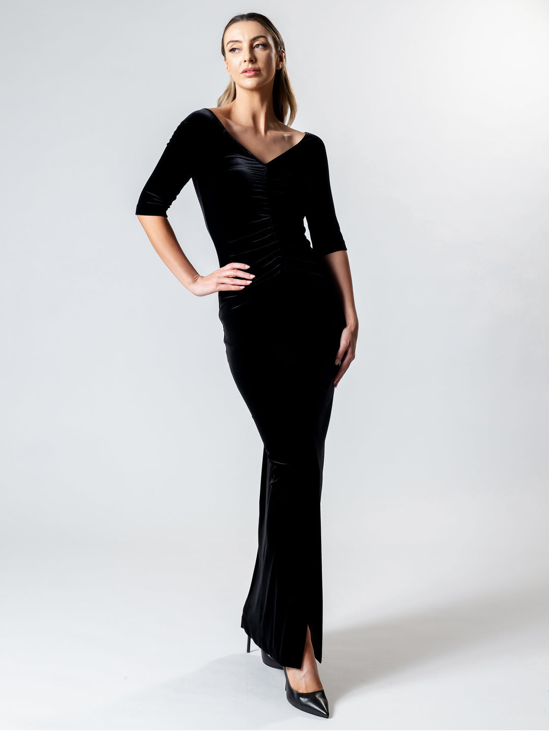 Lisa Barron - Silhouette Gather Front 3/4 Sleeve Gown | Black