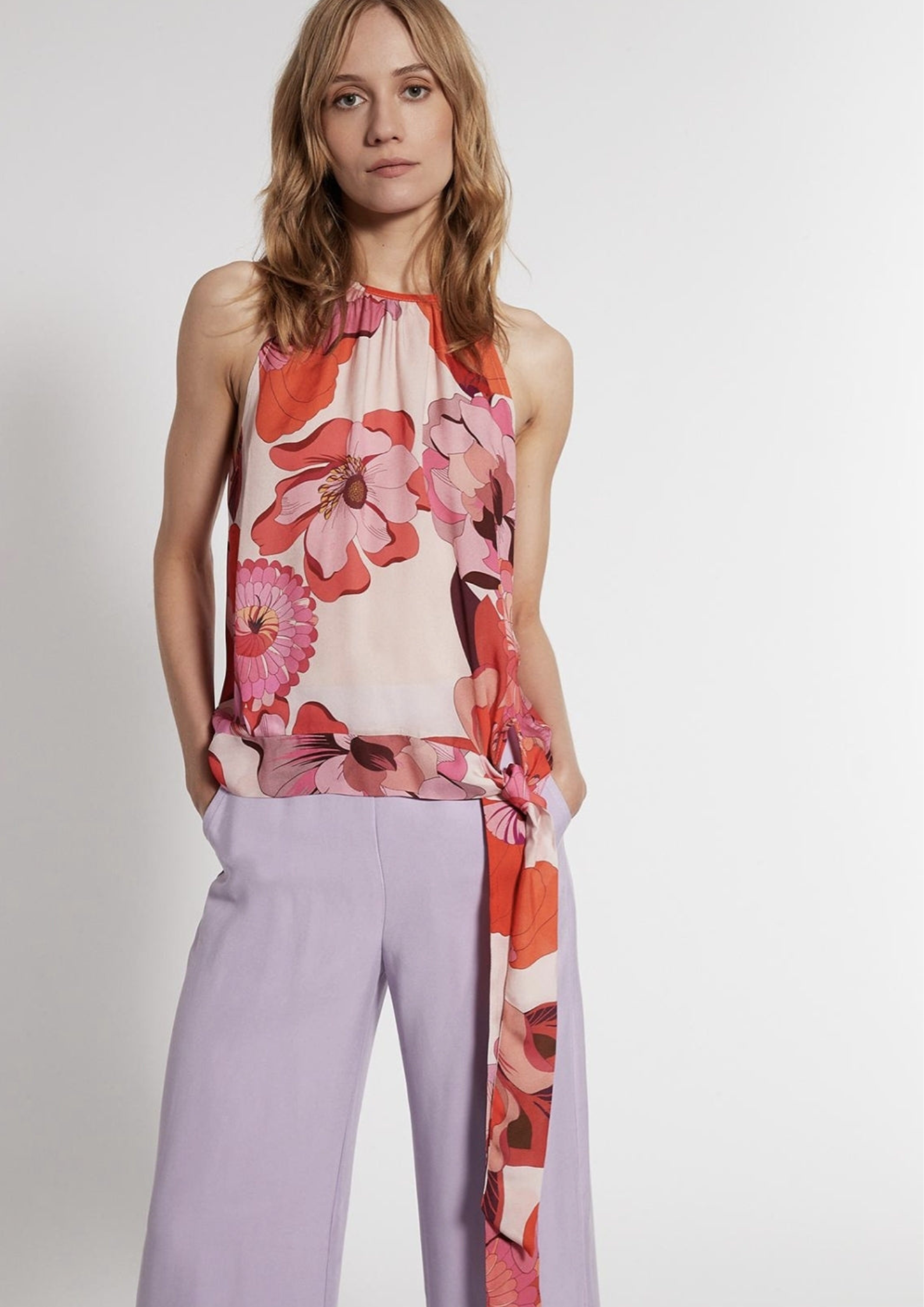 Ana Alcazar - Summer Top Fedony
